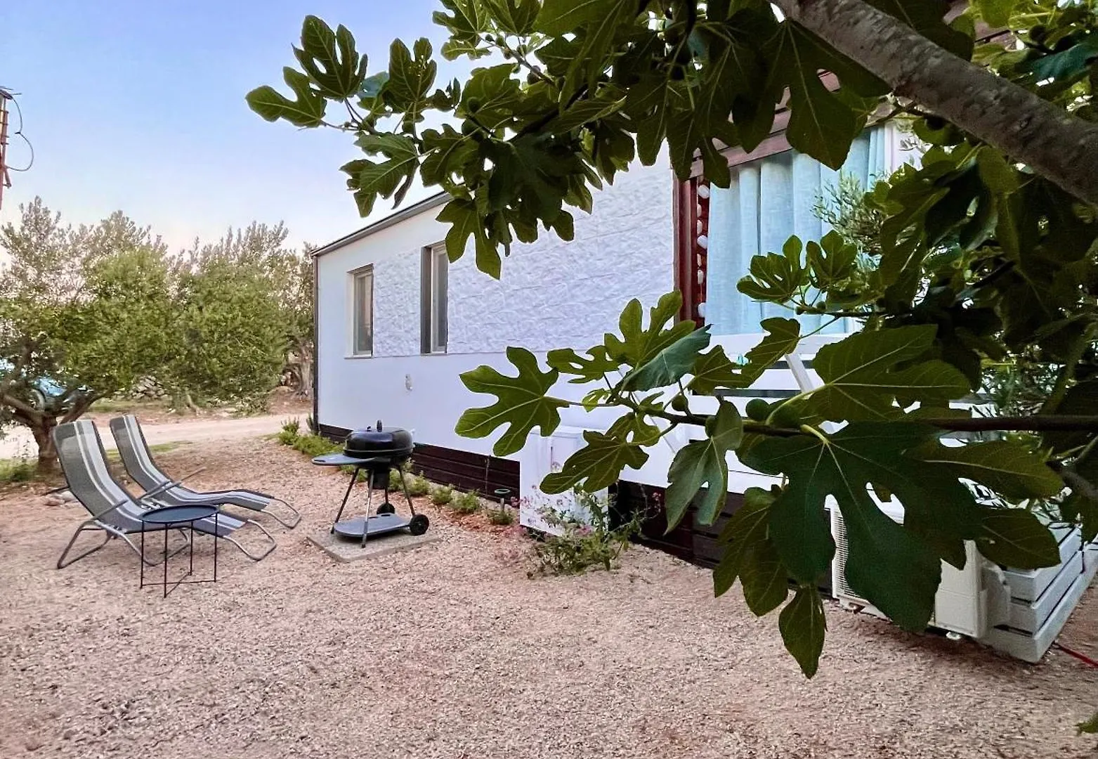 Maris Mobile Home 德拉格 营地
