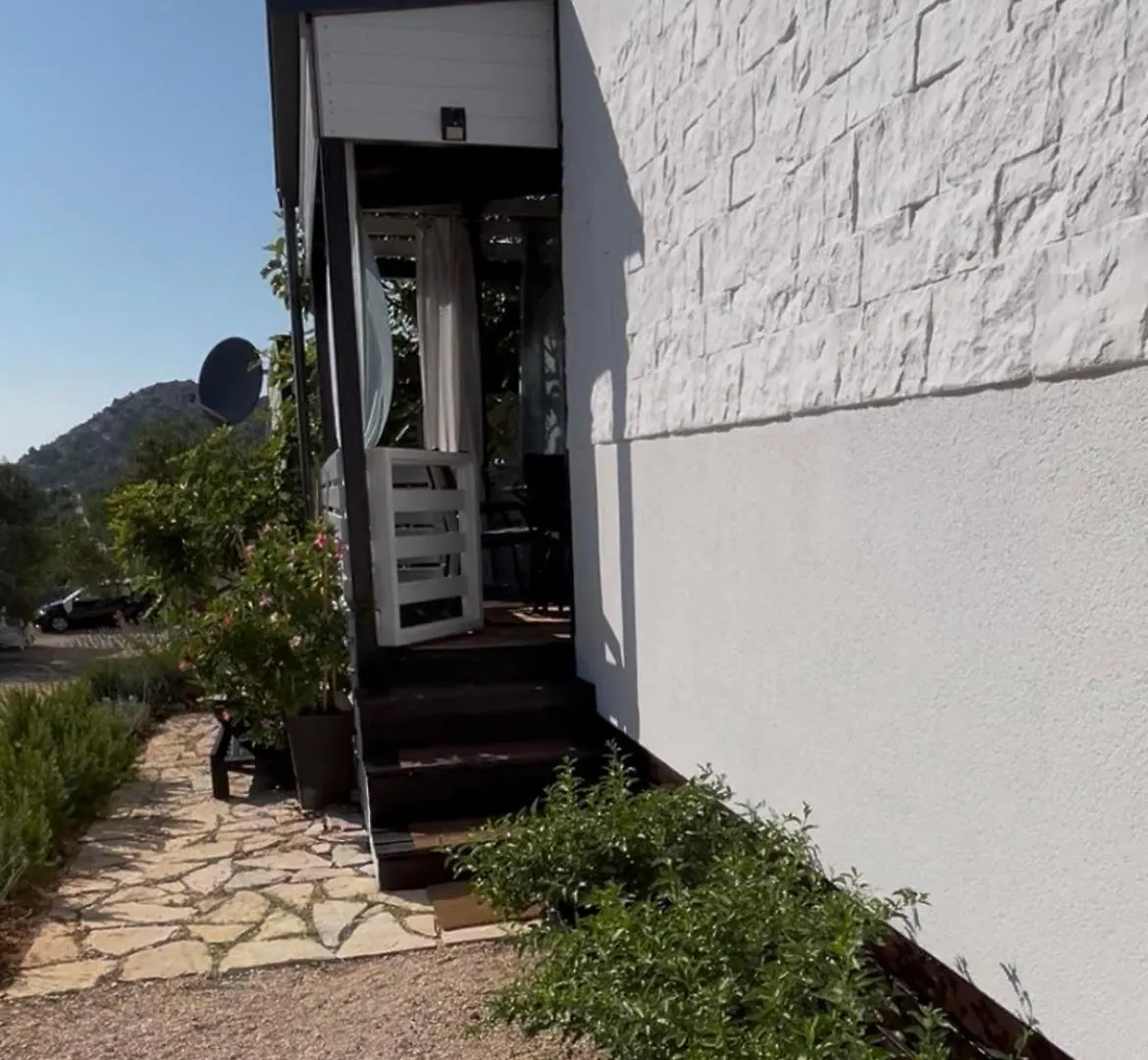 Maris Mobile Home 德拉格